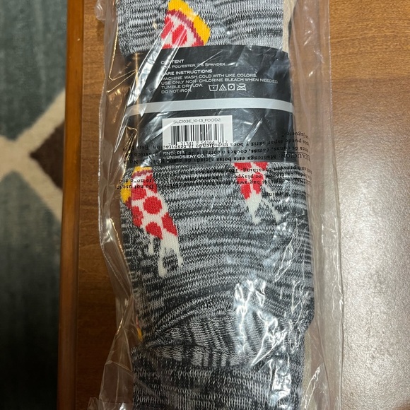 NWT Men’s 3 pack socks 🧦 - Picture 4 of 5